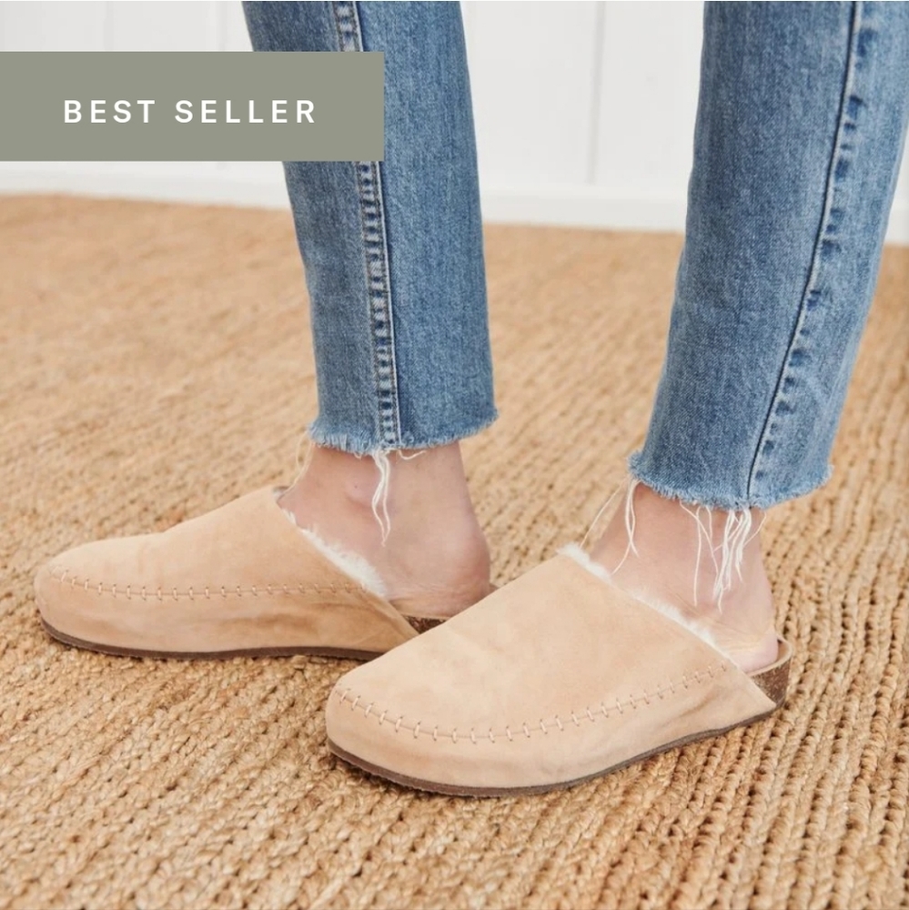 NWOT Jenni Kayne Shearling Lined Moc Clog - Natural